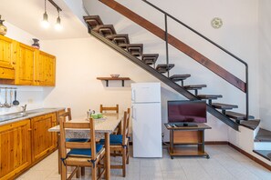 Kitchen and dining area