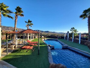 access to pool and jacuzzi