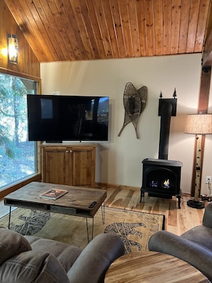 Smart TV and gas fireplace