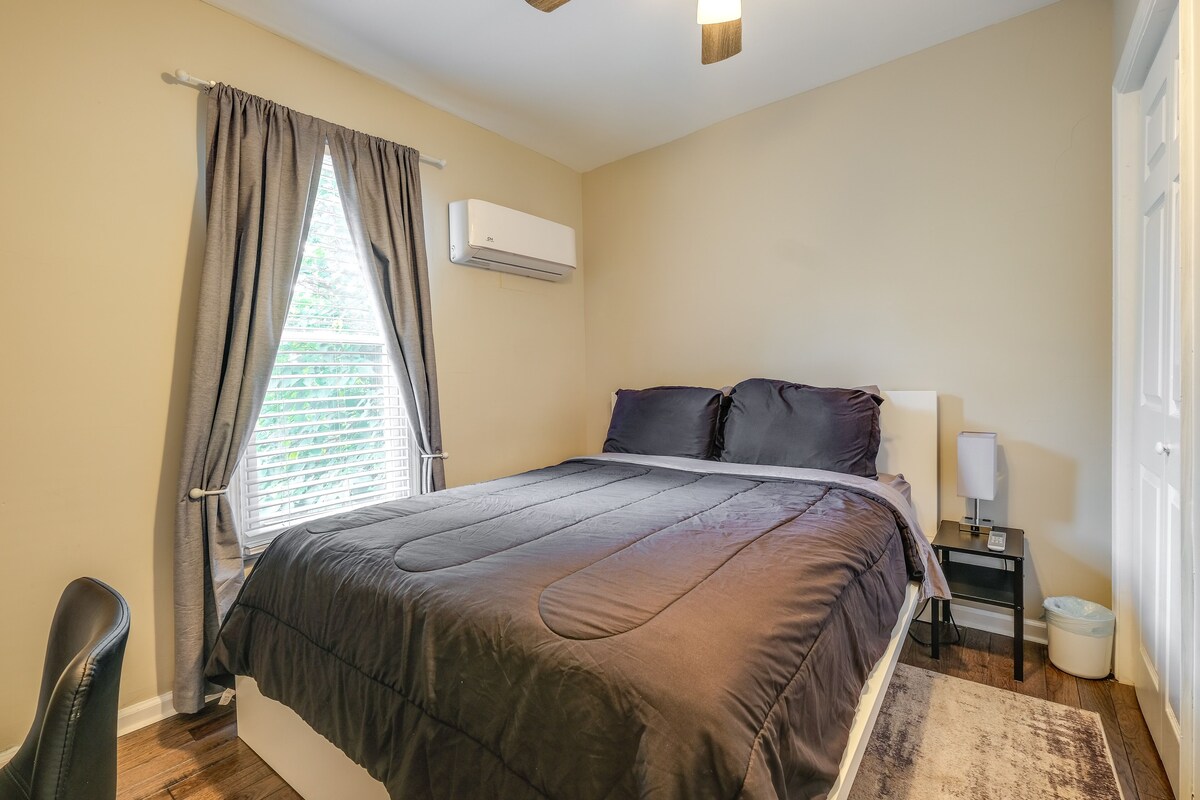 Charming Roanoke Vacation Home – 1 Mi to Downtown!