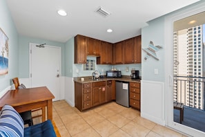 Kitchenette and Dining Area