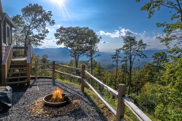 Fire Pit - Fire Pit - Beautiful View