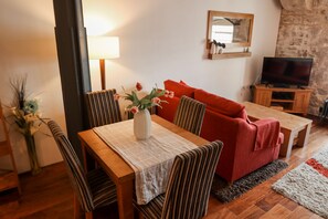 Dining area and lounge