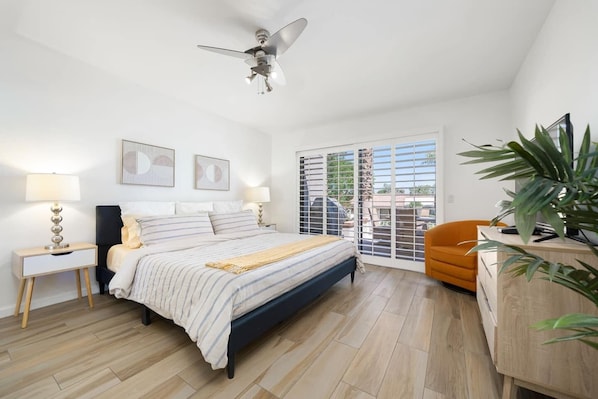 Welcome to Palm Desert Resort! King in Master Bedroom