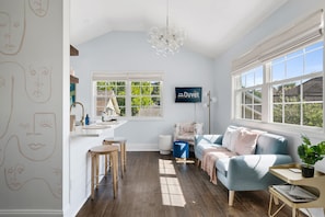 The Quiver | Porch w/ Fire Pit, Walk to Main Strip