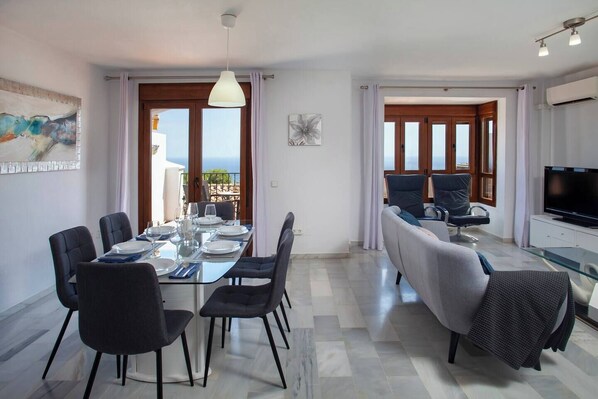 Comedor y salón