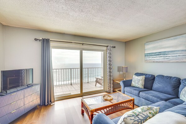 Panama City Beach Vacation Rental | 1BR | 1.5BA | 740 Sq Ft | Step-Free Access