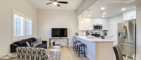 Tucson Vacation Rental | 1BR | 1BA | 750 Sq Ft | Stairs Required