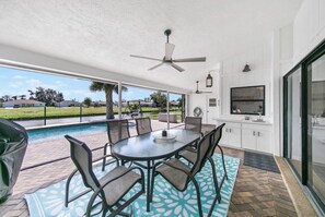 Our Patio Dining Area Accommodates Up to 6 Guests, Making it Ideal for Enjoying Delicious BBQ Meals and Making the Most of Your Rental Amenities.