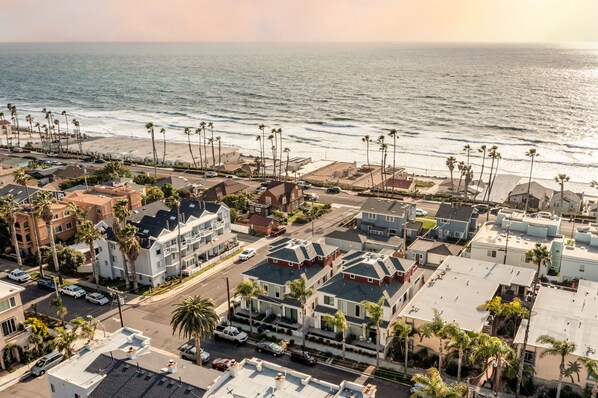 Down the street from the beach, with Oceanside City Beach just a 6-minute drive away.