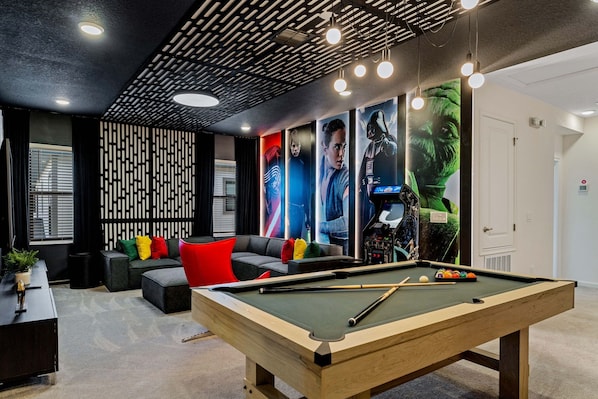 Loft with pool table, arcade games, play Station and smart TV