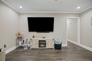75 Inch Roku TV
