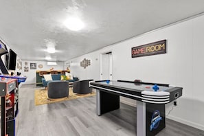Spielezimmer