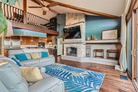 Living Room with TV