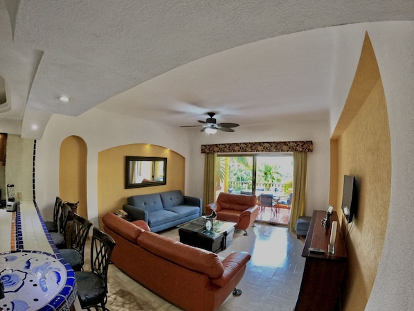 "Furniture","Indoors","Living Room","Couch","Floor"