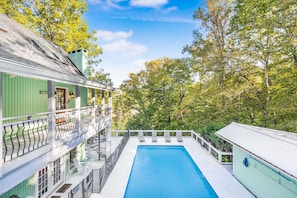 Your own private villa overlooking Lake Norman.