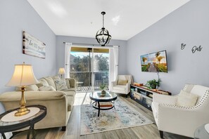 images-for-web-or-mls7660Comrowstunit402_13