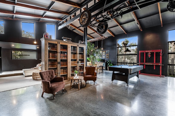 Game room