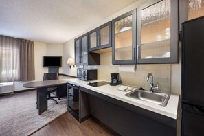 Unit with kitchen and work desk