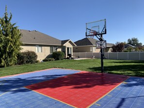 Sport court