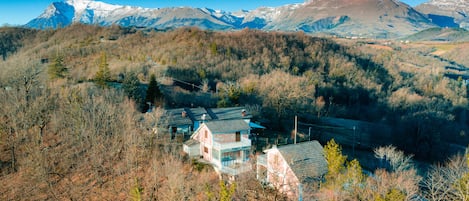 Foto della Villa e dintorni con il drone
