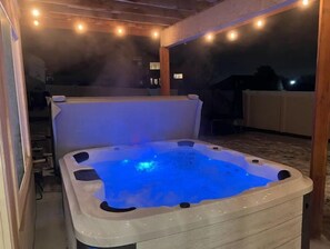 New private hot tub right next to your private entrance. 