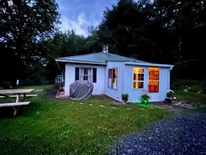 A welcome retreat with everything you need plus a little nostalgia. ✨