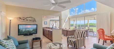 Bayside Hideaway - a SkyRun Sarasota Property - 