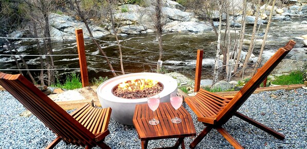 You will enjoy Amazing River Views while sipping wine in front of the Firepit🔥 