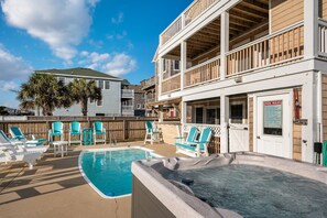 NH283: Pelican's Post | Pool Deck with Hot Tub