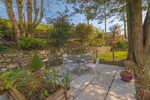 Mill Cottage - Garden / Terrace