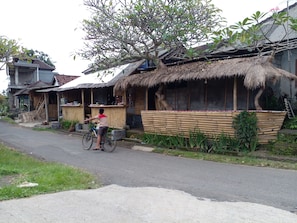 local warung/shope
