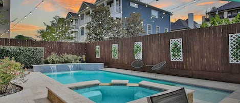 Houston Vacation Rental | 3BR | 2.5BA | Stairs Required | 2,766 Sq Ft