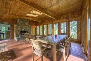 Screened in porch with dining