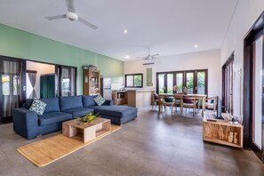 3BR Villa,Living room