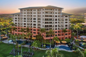 Lahaina & Napili Towers