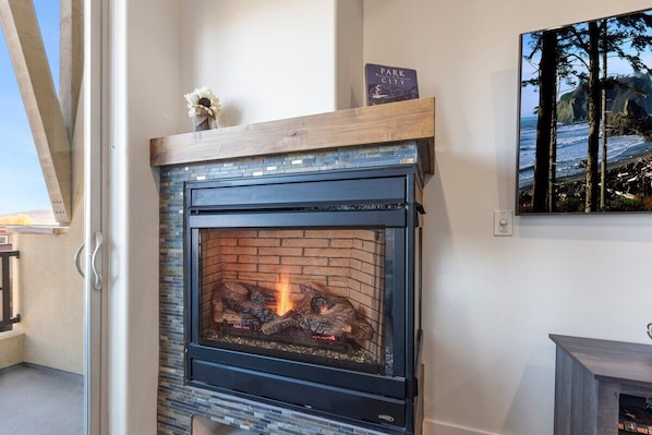 warm cozy gas fireplace to keep you warm and enjoy the lovely home.