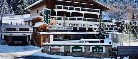 Pension Alpin