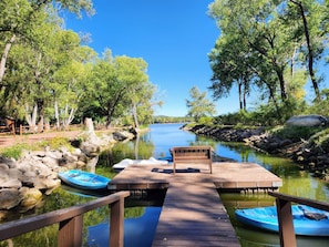 Boat Dock with Free Kayak Rentals from Apr 1 - Oct 31