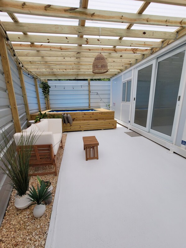 Terrace/patio