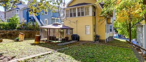 Waterbury Vacation Rental | 3BR | 1BA | Steps Required | 2,128 Sq Ft