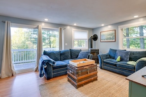 Living Room | Wood-Burning Stove