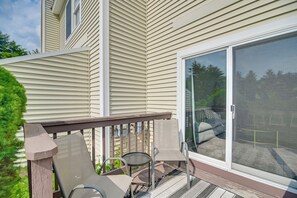 Townhome Exterior | Furnished Deck