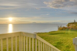 Ocean & Mountain View