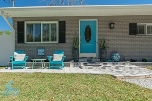 Welcome home to this classic Florida home, newly remodeled with exciting splashes of color, gorgeous landscaping, and welcoming design elements. 