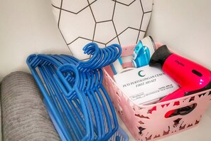 Bathroom amenities