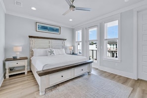 3rd Floor - King Suite with ensuite bathroom and private balcony