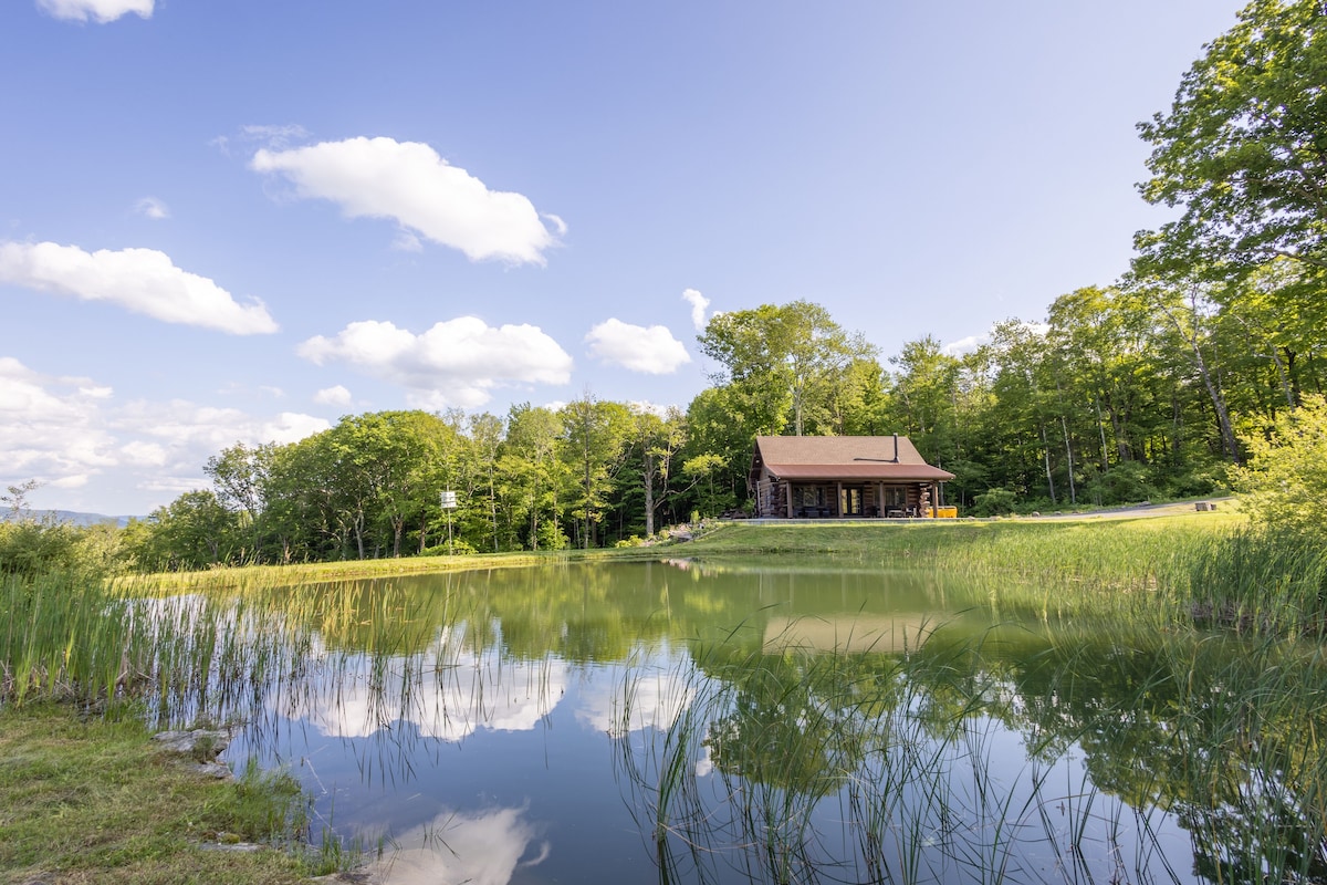 Guesthouse Cabin vacation rentals in Berkshire County