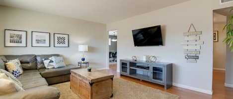 Tempe Vacation Rental | 3BR | 2BA | 1,850 Sq Ft | 1 Step to Enter