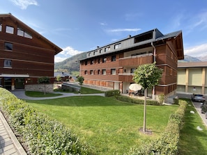 Extérieur